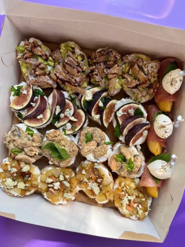 Бокс брускетт и канапе №4