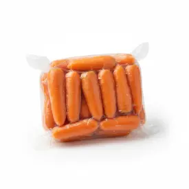Морковь очищенная, молодая, в вакуумной упаковке, 1 кг (опт)
